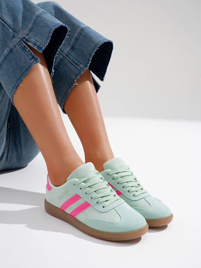 Retro Casual Green Sneakers