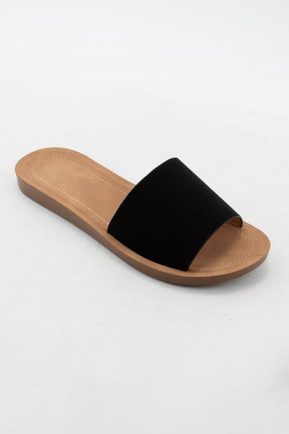 Efron Black Sandal