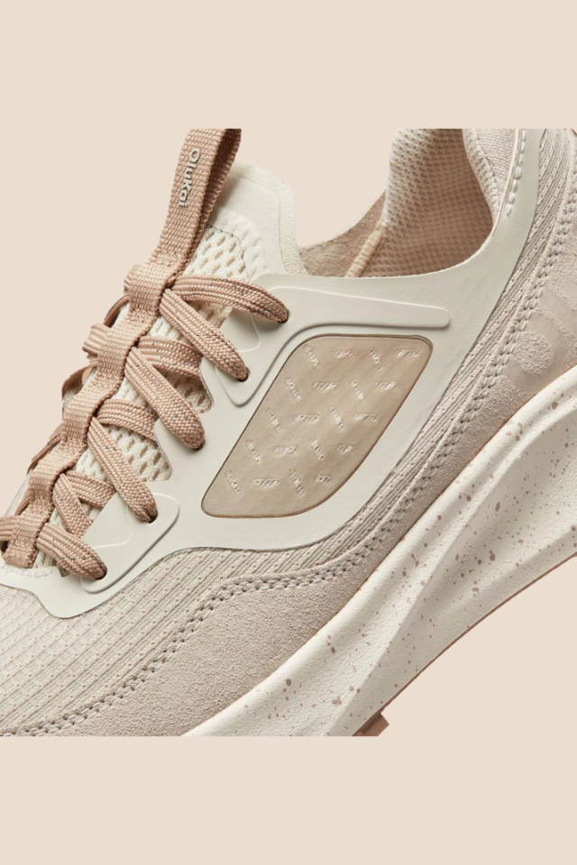 Makiki White Sand/Tapa Sneakers