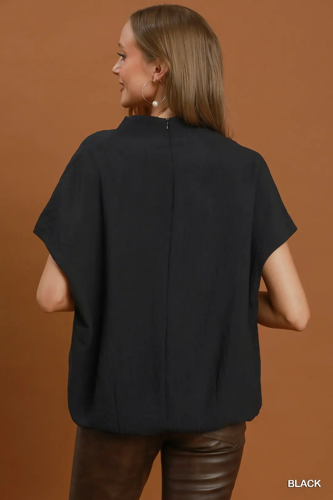 Looking Polished Black Top