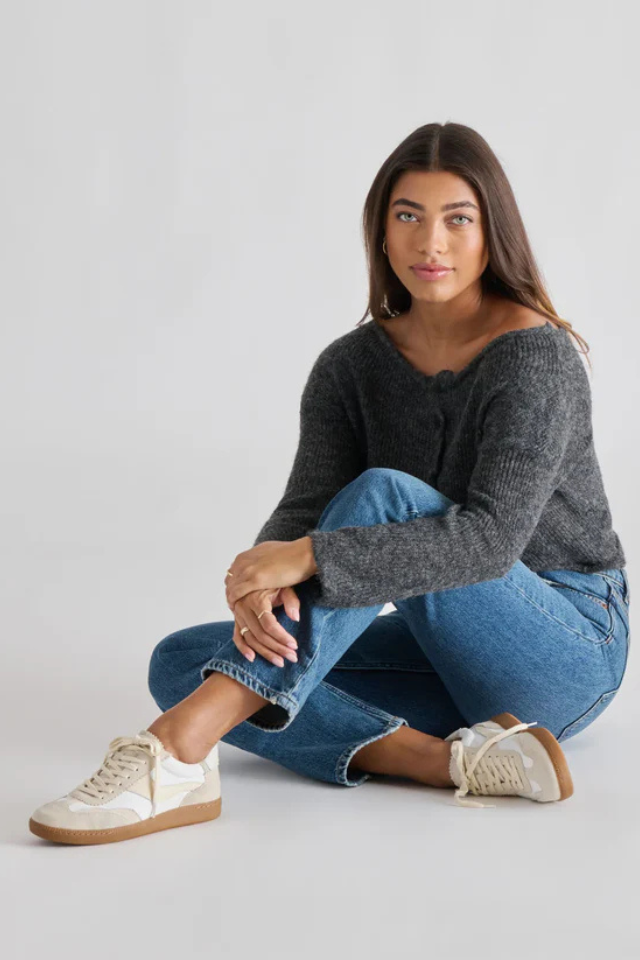 Notice White Dune Sneakers