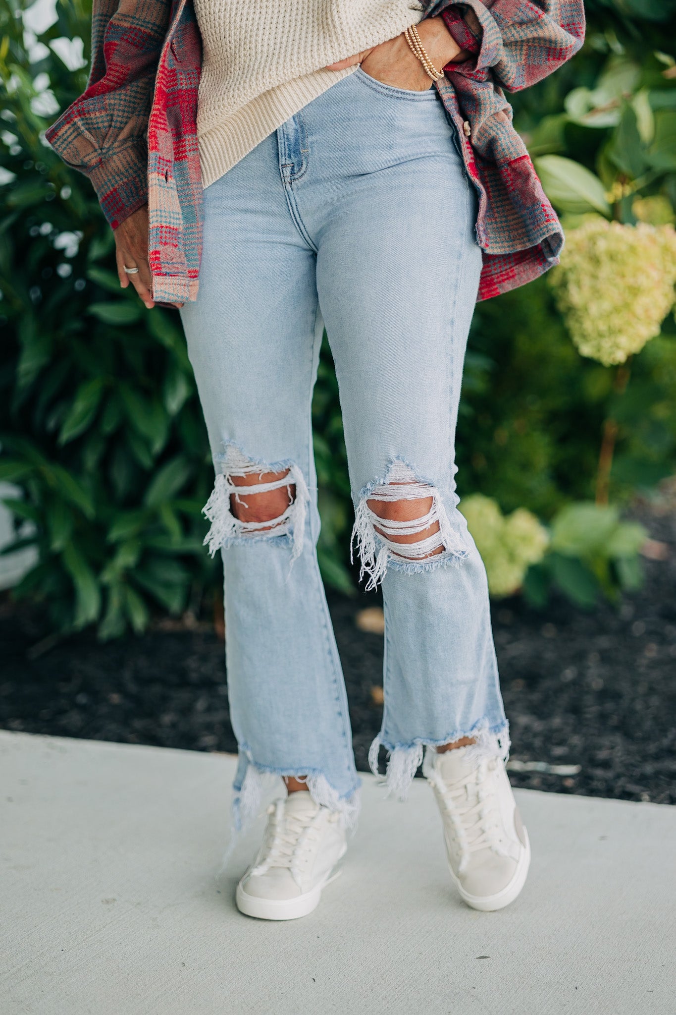 Happi Medium Wash Cropped Flare Denim