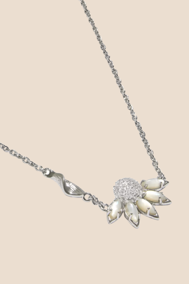 Anya Flower Silver Short Pendant Necklace in Ivory Mix