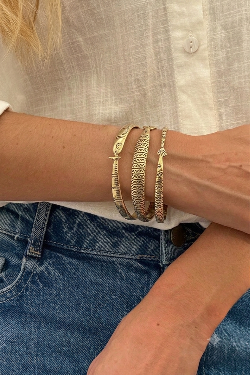 Elegant Fish Gold Bracelet Set