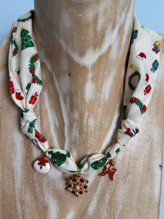Snowflake Spirit Scarf Necklace