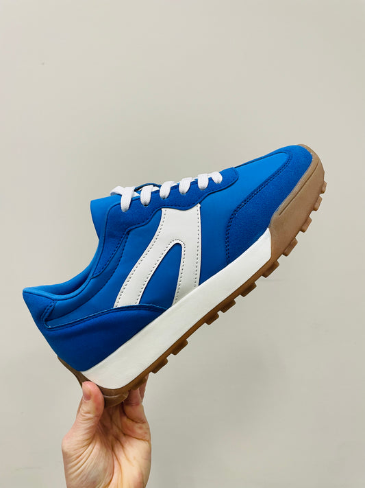 Elevate Style Blue White Sneakers