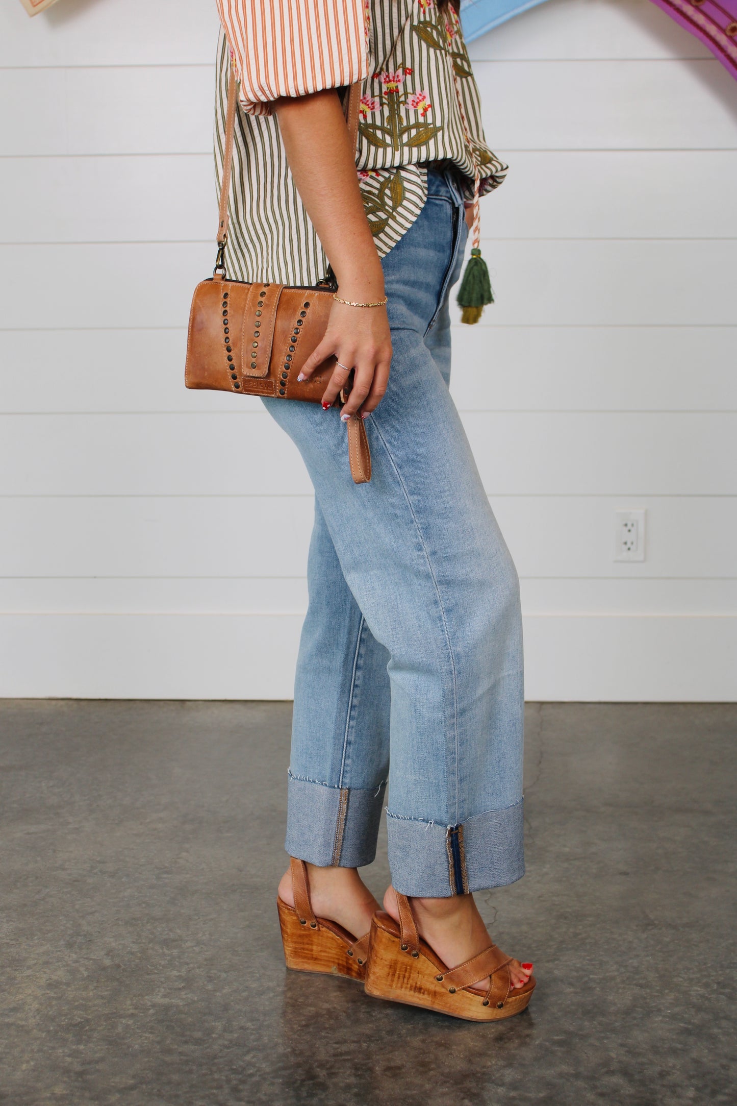 Ella Vintage Wash Wide Straight Denim