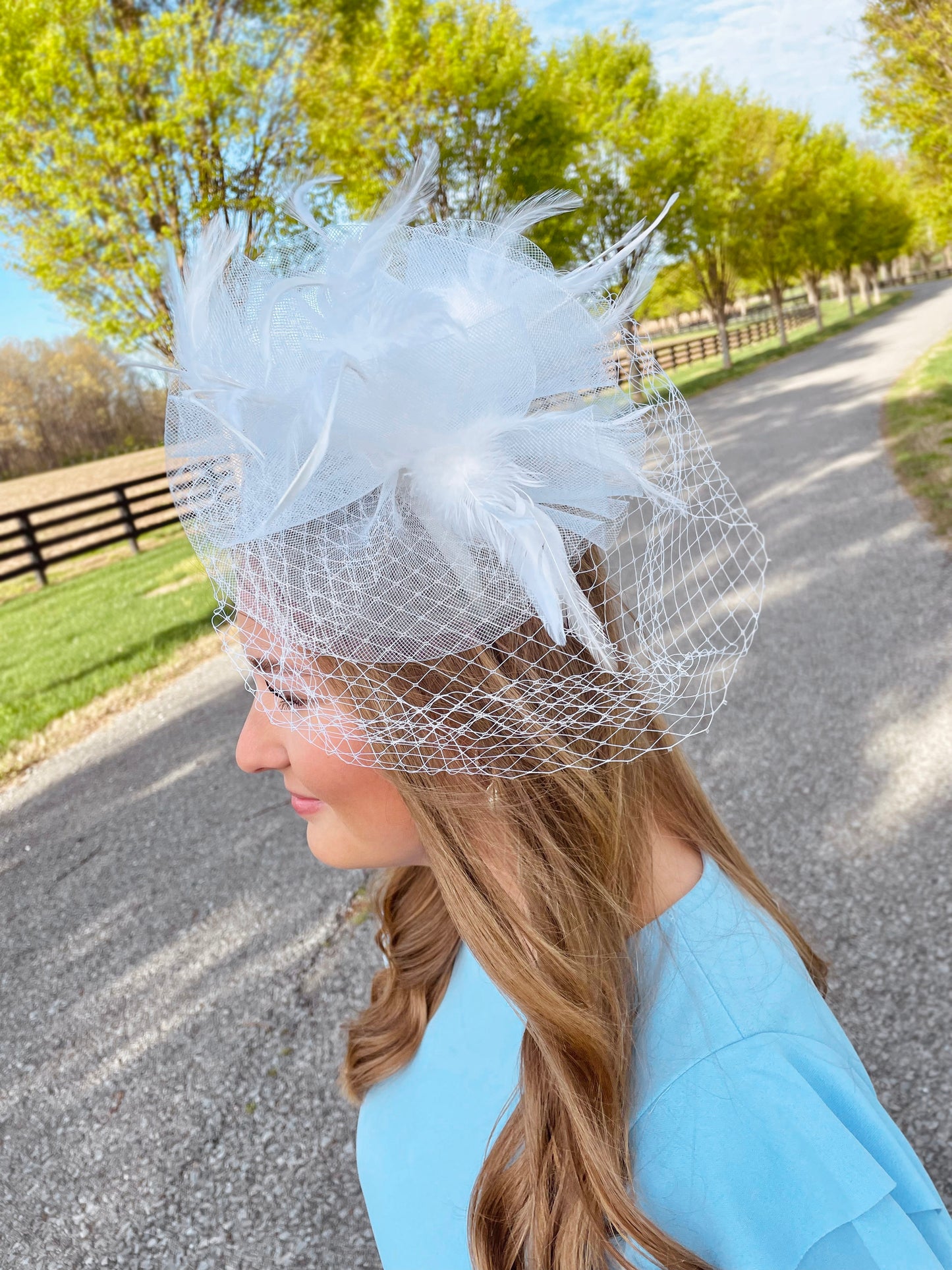 Jockey Skills White Fascinator