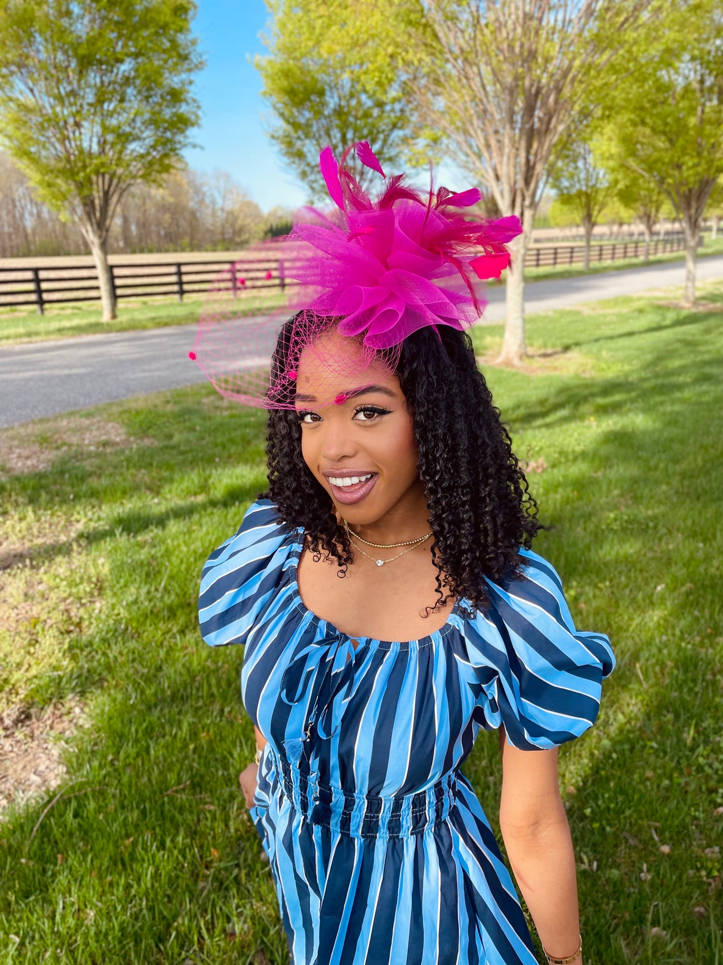Derby Darling Fuchsia Fascinator