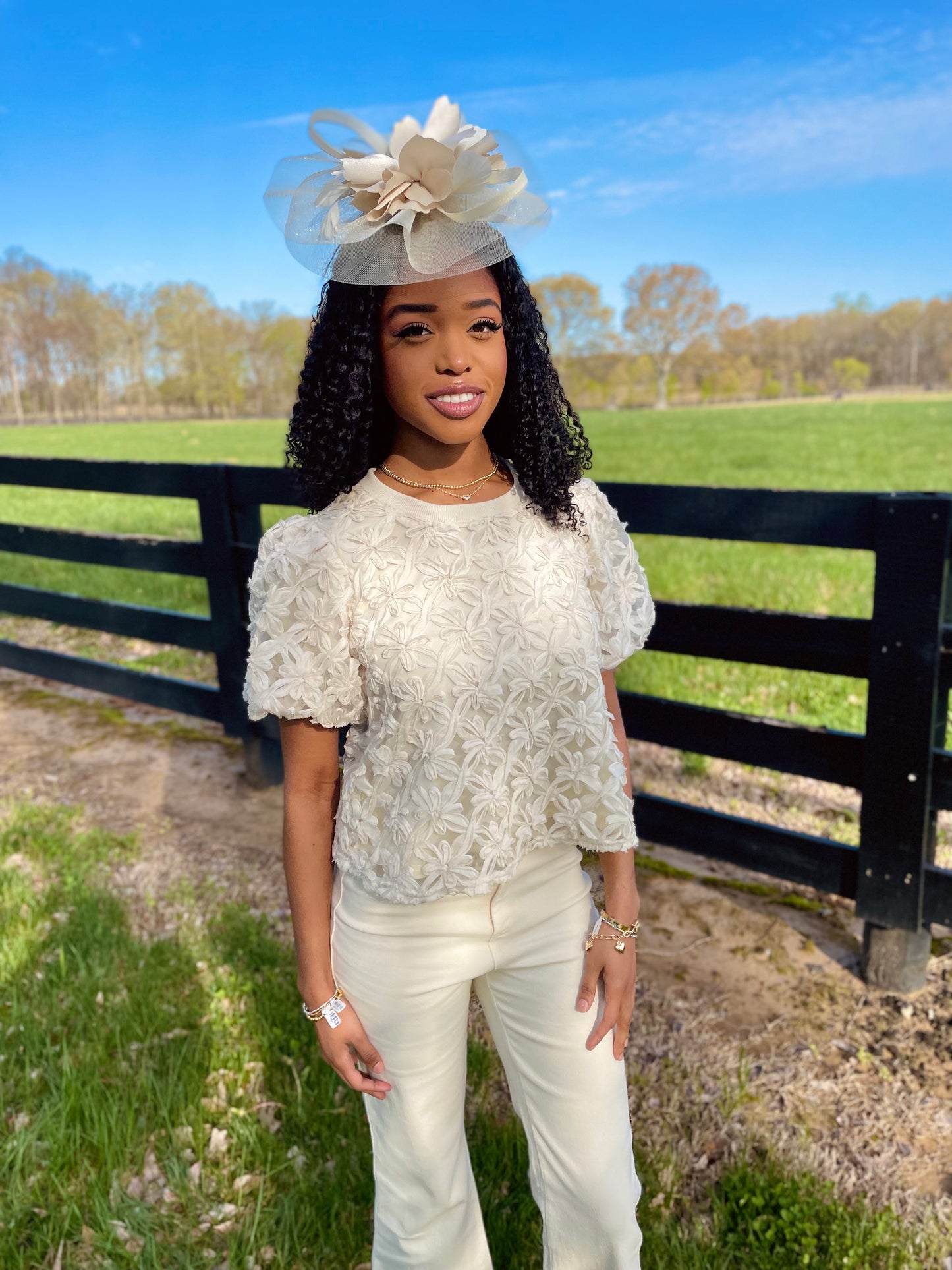 Bluegrass Belle Ivory Fascinator