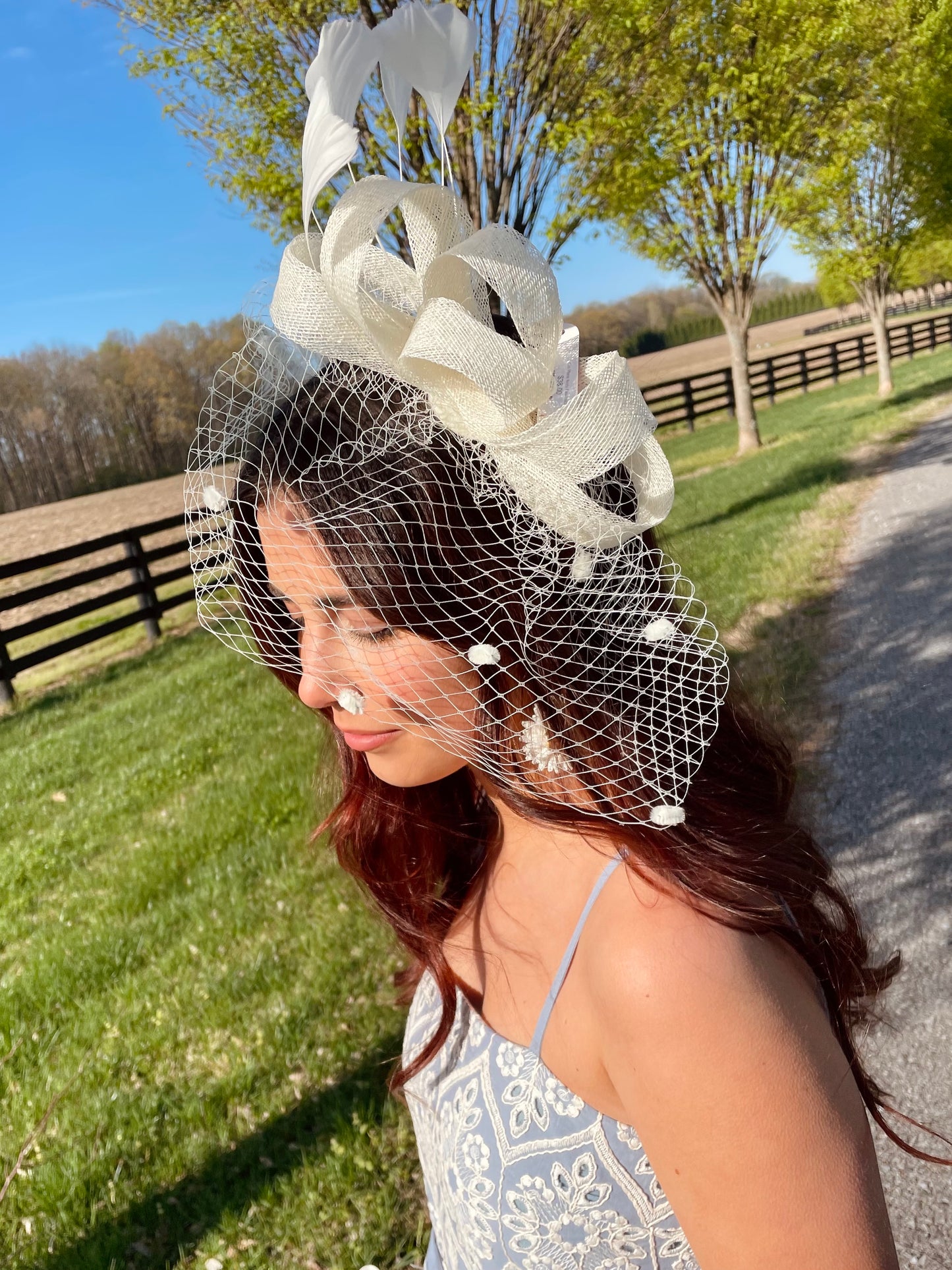 Win Place Ivory Fascinator