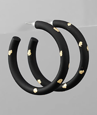 Important Detail Black Earrings