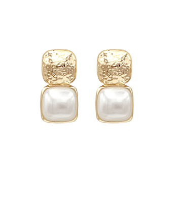 Chic Little Things Drop Earrings