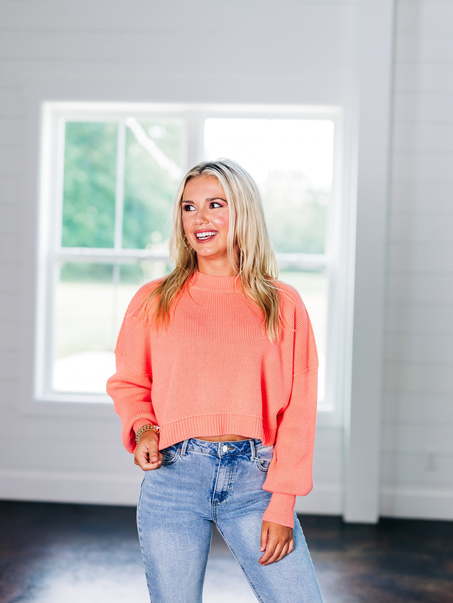 Easy Street Crop Guava Juice Pullover