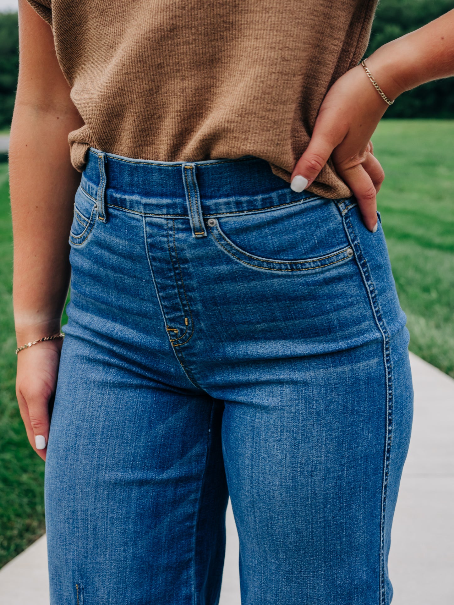 Seamed Front Wide Leg Jeans in Vintage Indigo