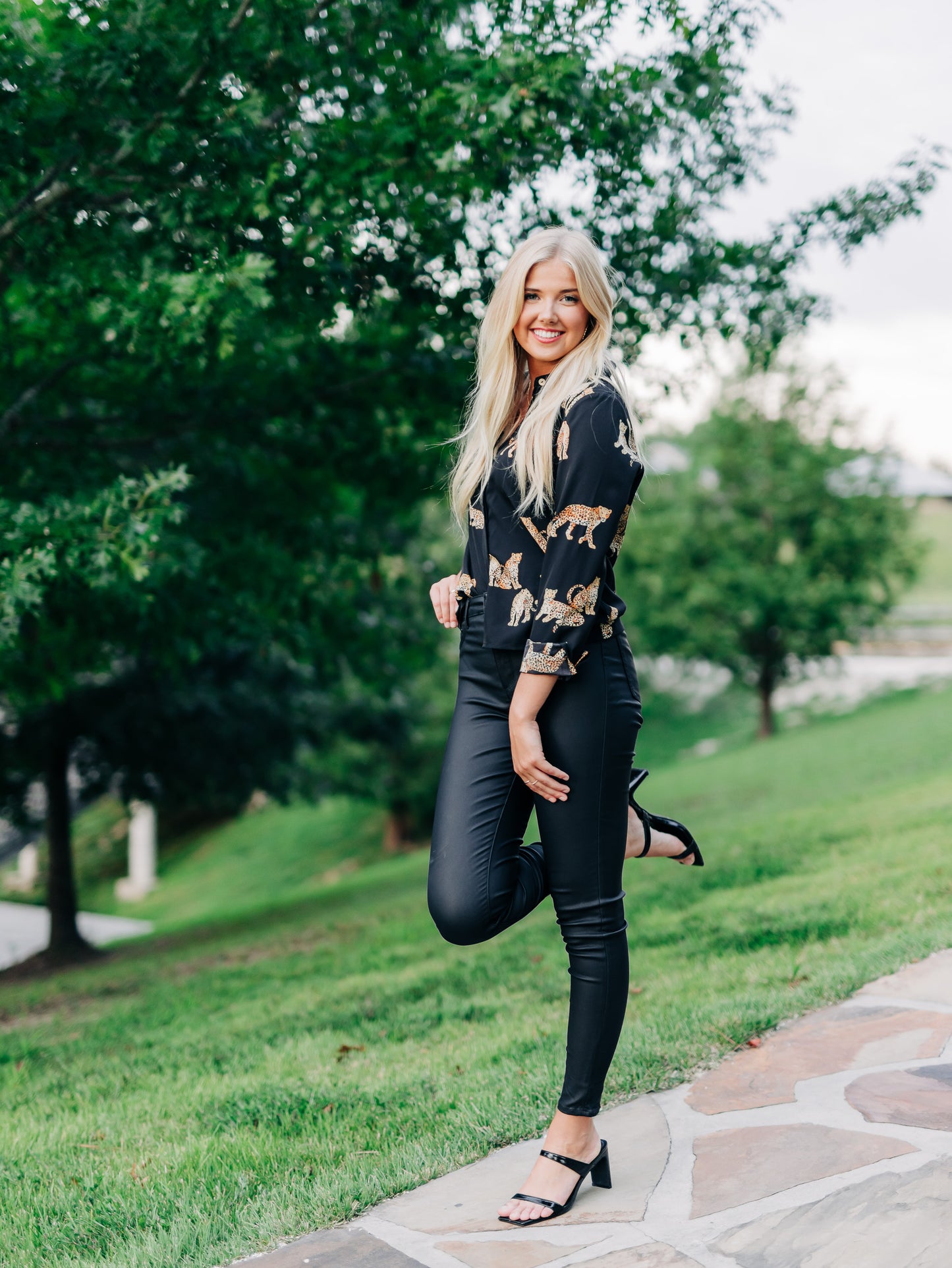 Into The Wild Black Top