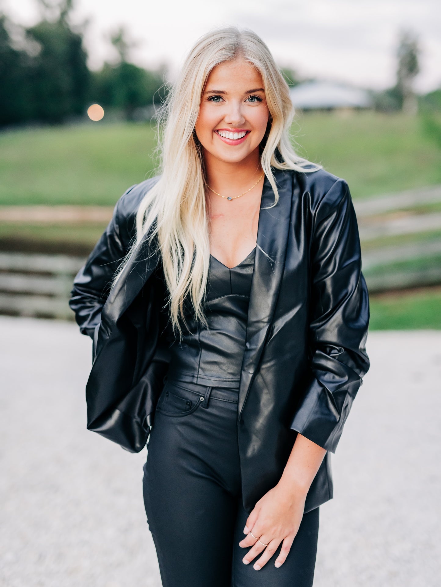 Brakia Black Top