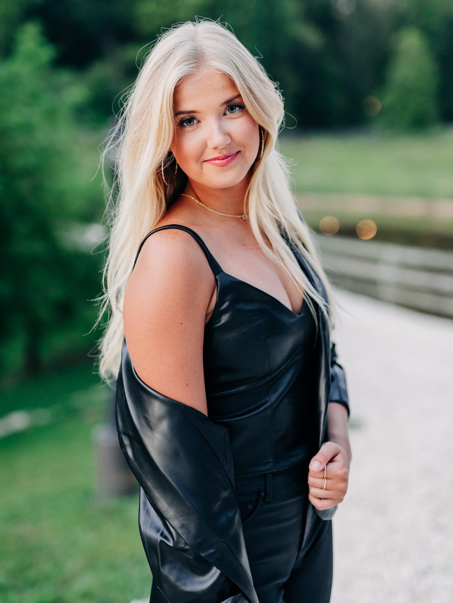 Brakia Black Top