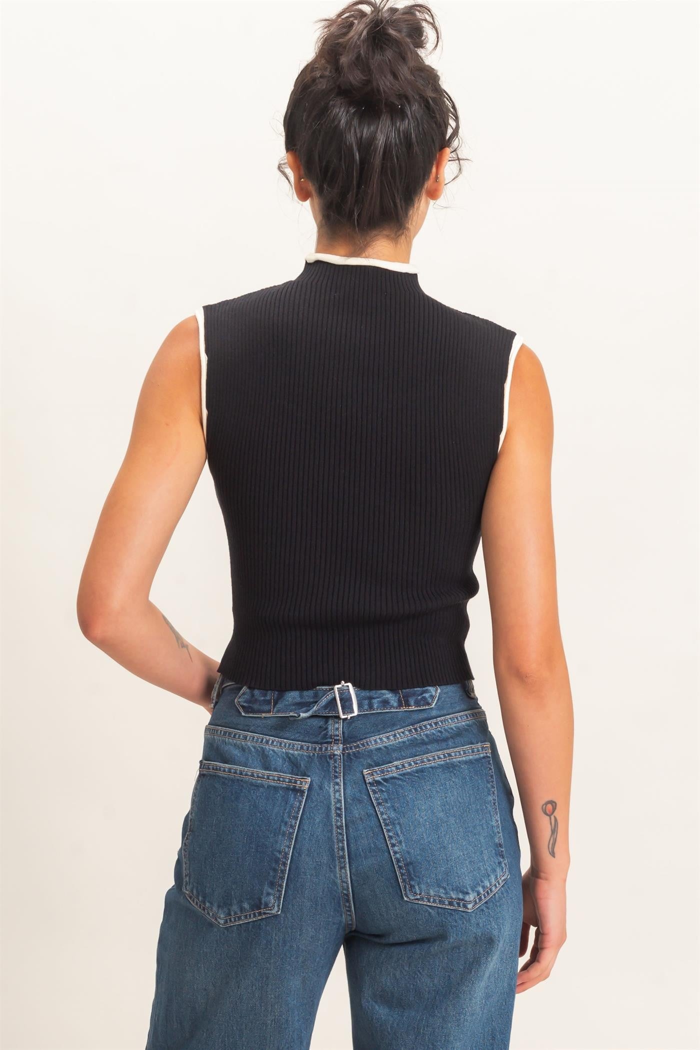 Contrast Interest Top