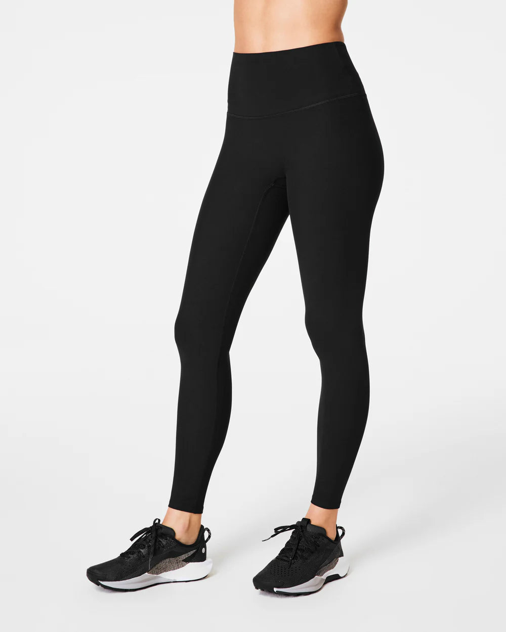 OnForm Full Very Black Length Leggings