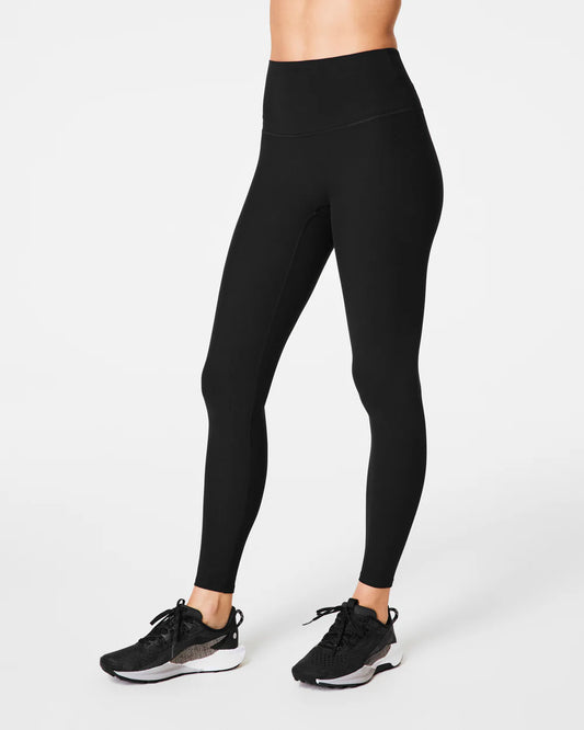 OnForm Full-Length Very Black Leggings