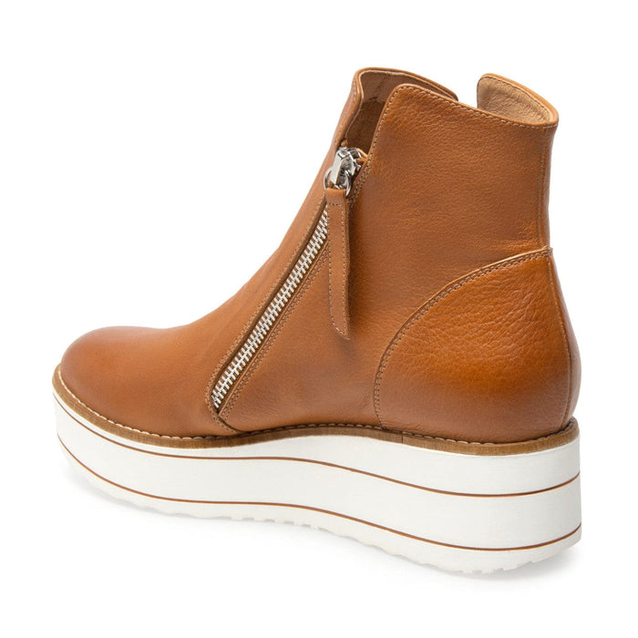 Nene Zip Tan Boots