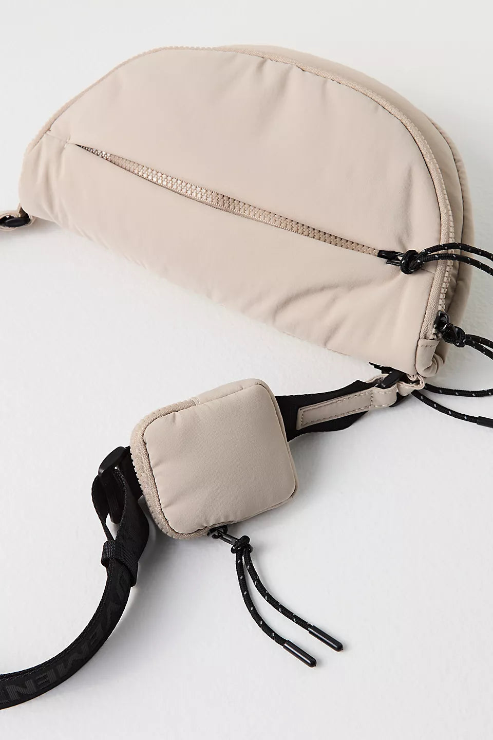 Hit The Trails Mineral Sling Bag