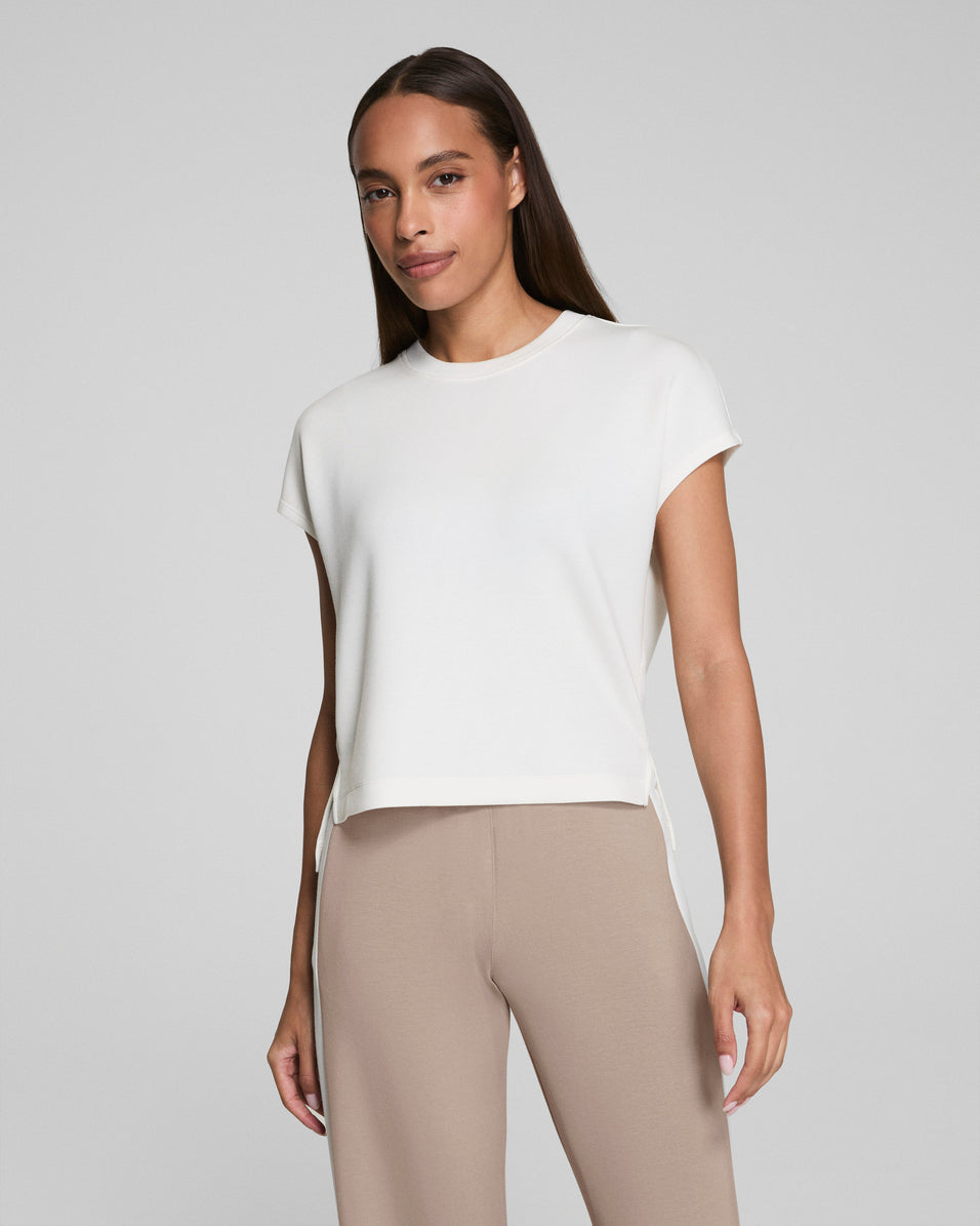 Airessentials Light Powder Tee