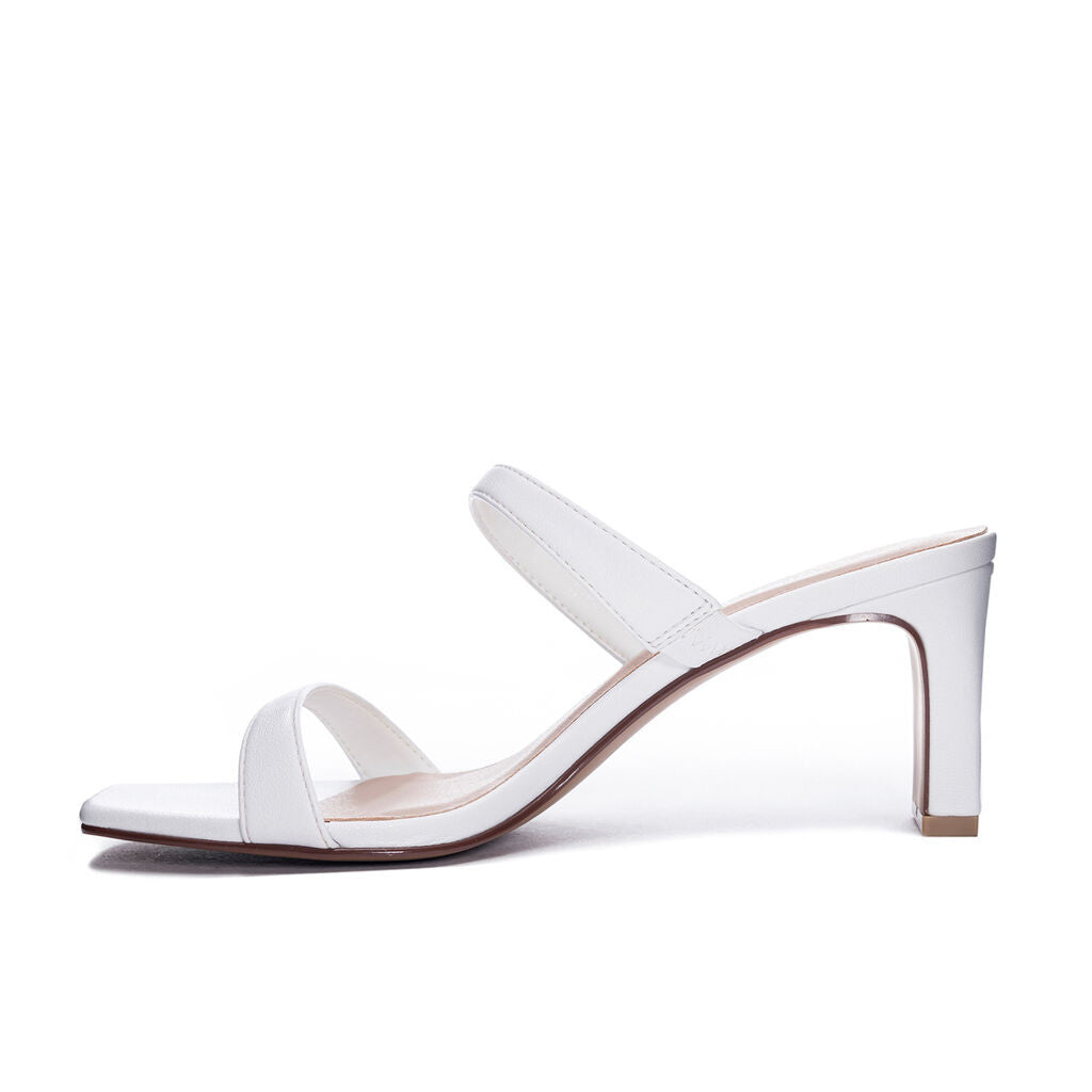 Yanti White Heel