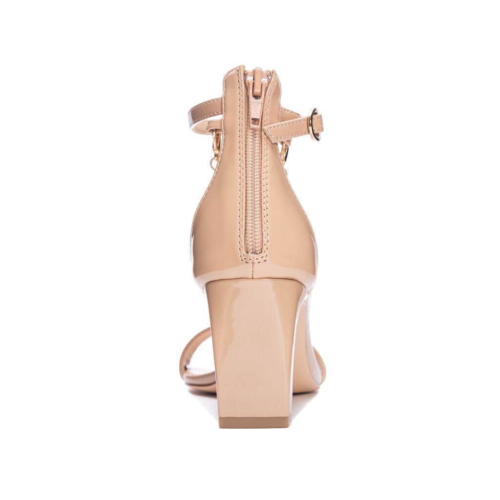 Yara Heels