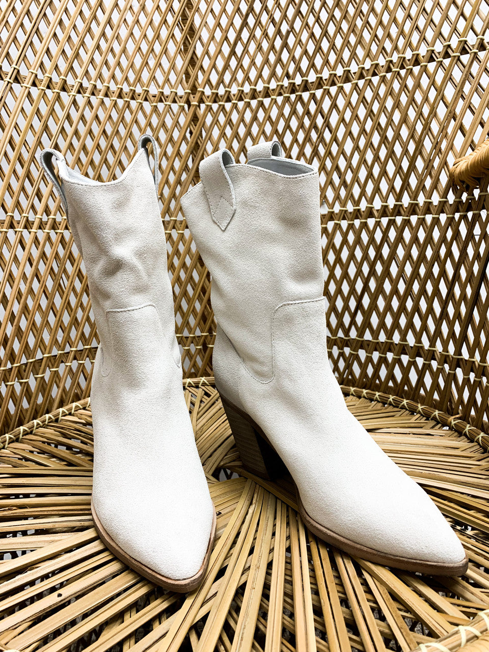 Munchy Off White Boots