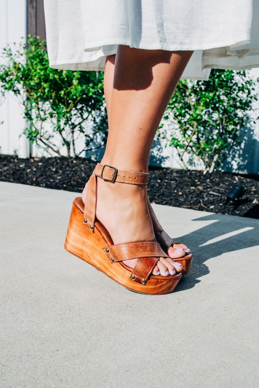 Grettell Tan Rustic Wedge