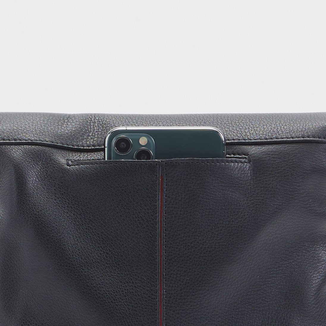 VIP Medium Black/Brushed Gold Red Zipper Handbag