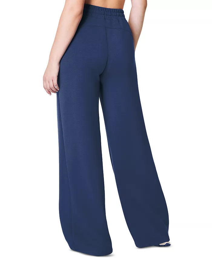 AirEssentials Faded Indigo Wide Leg Pant