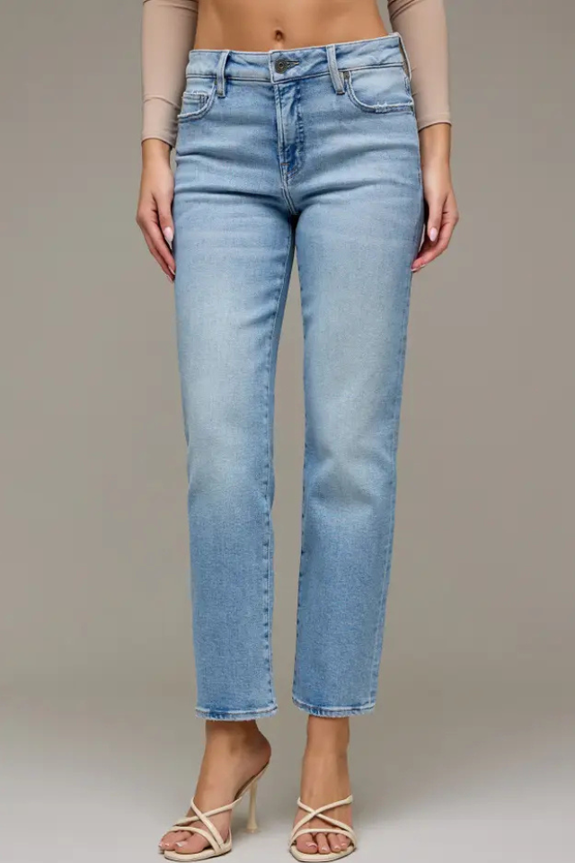 Quinn Medium Light Cigarette Skinny Denim