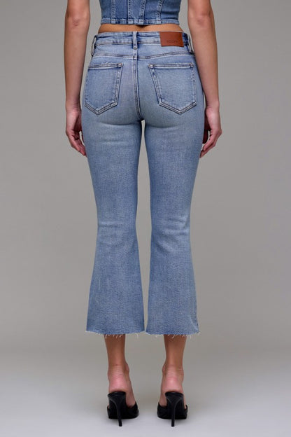 Ryan Medium Light Cropped Denim