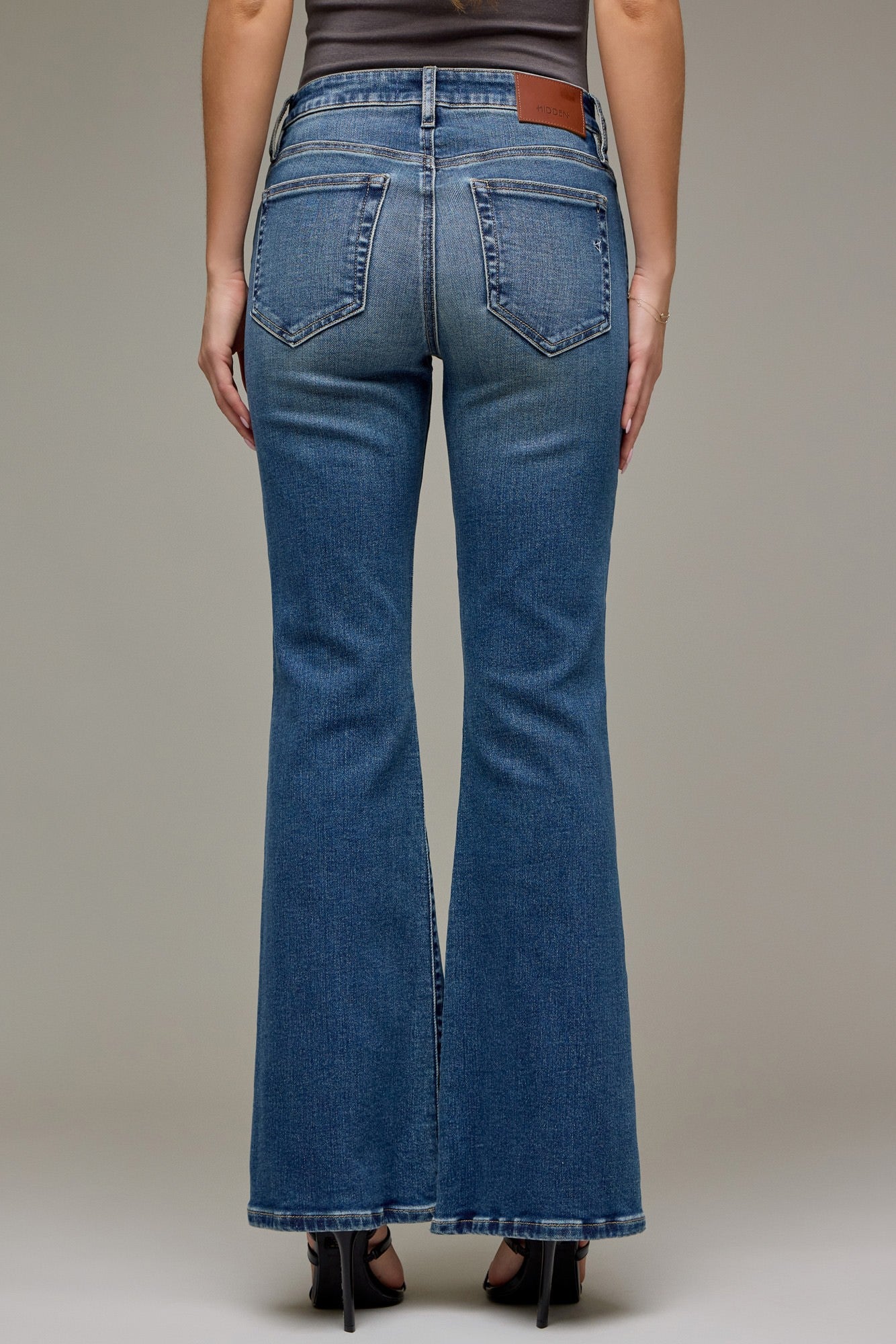 Happi Dark Vintage Mid-Rise Flare Denim