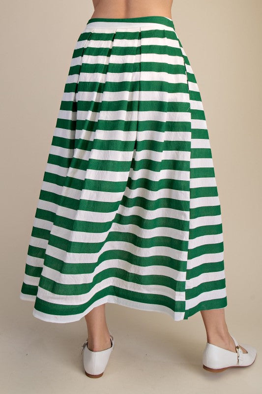 Put in the Motion Skirt