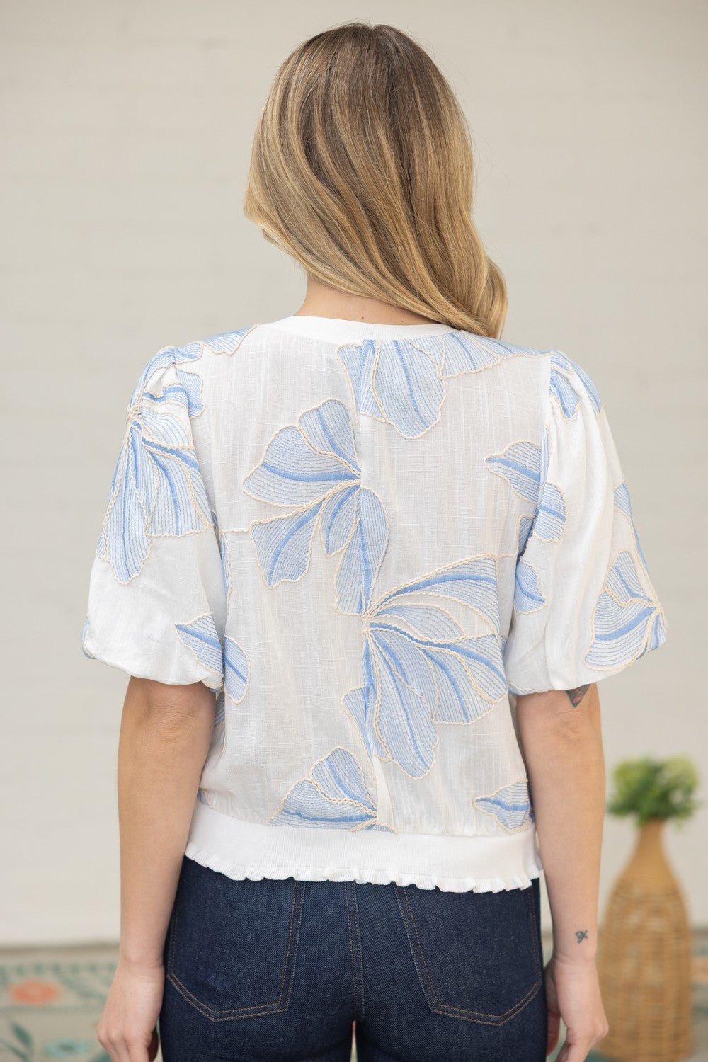 Bloom & Be Seen Top