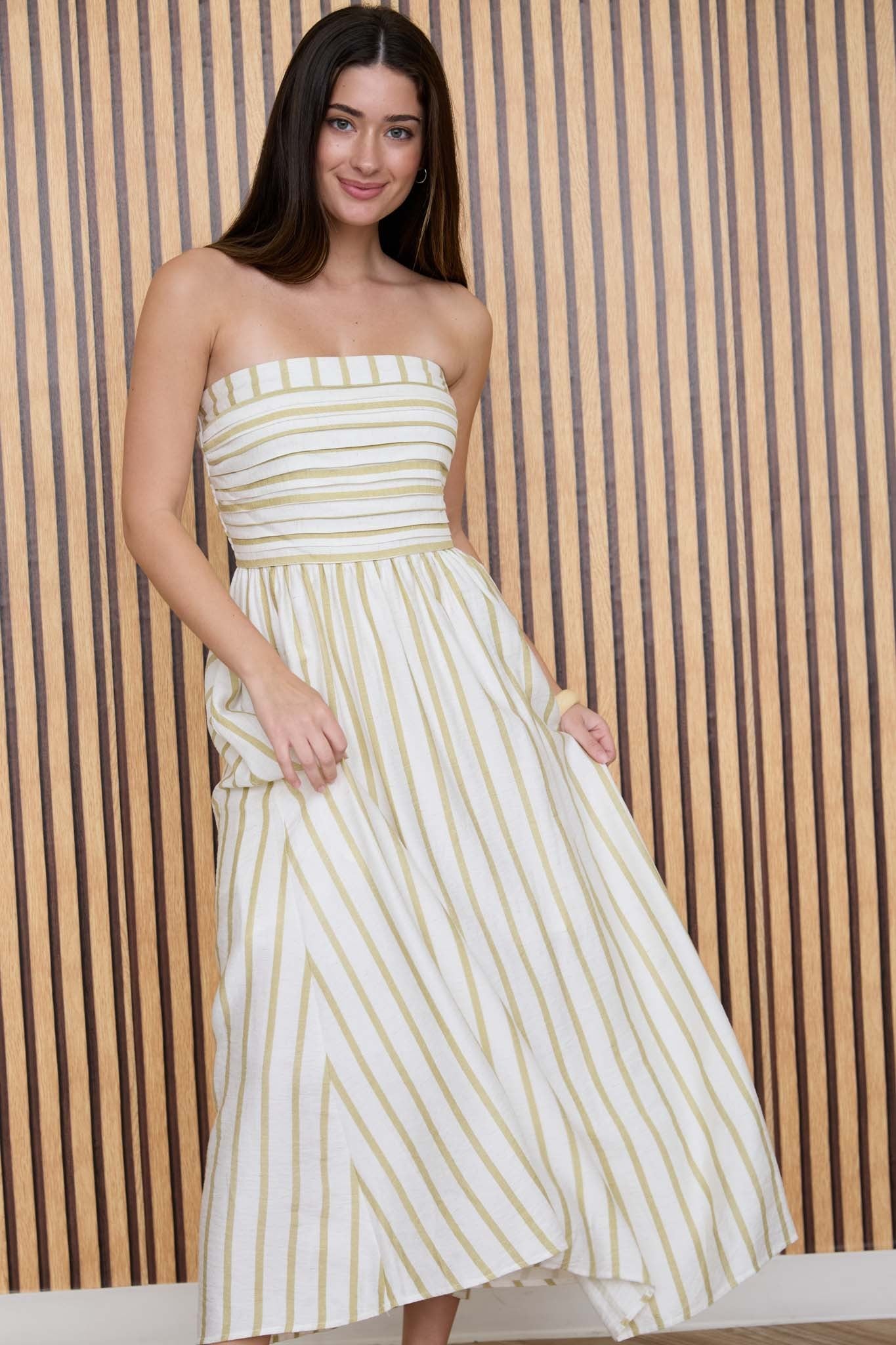 Sunny Stroll Midi Dress