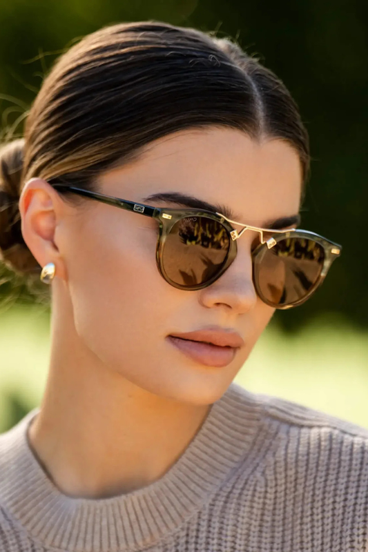 Skyler Desert Sage / Brown Gradient Polarized Sunglasses