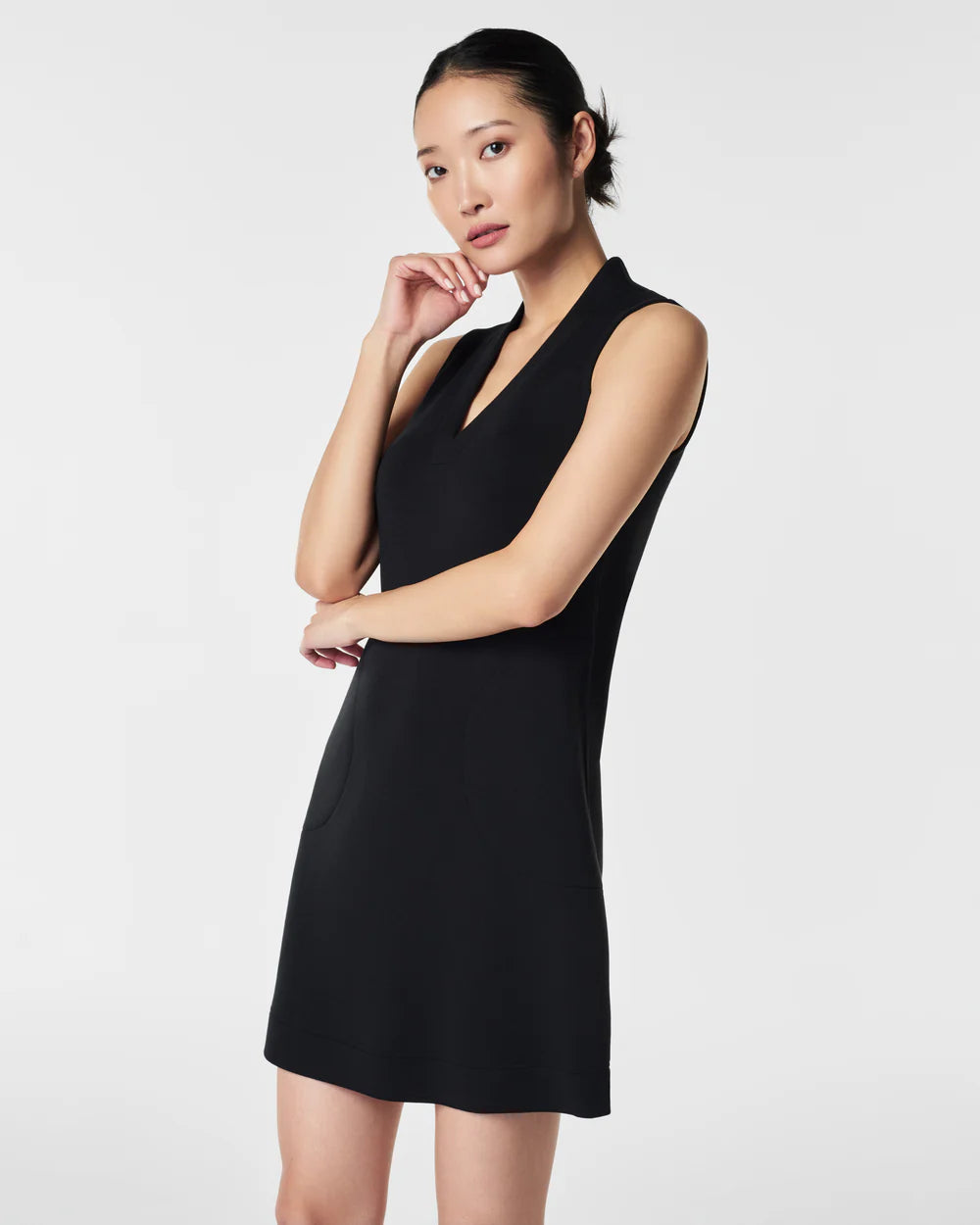 AirEssentials V-Neck Very Black Mini Dress