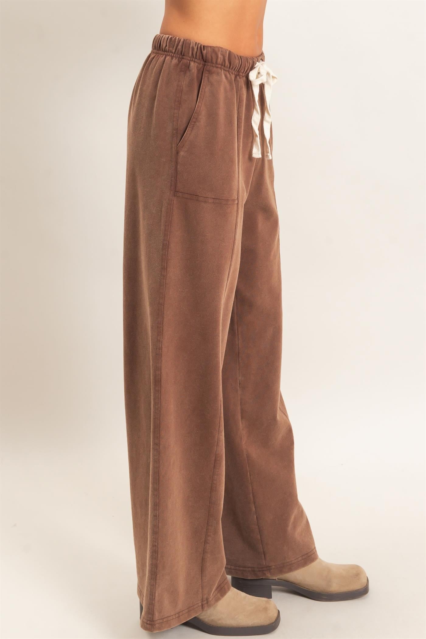 Taking Shape Brown Set