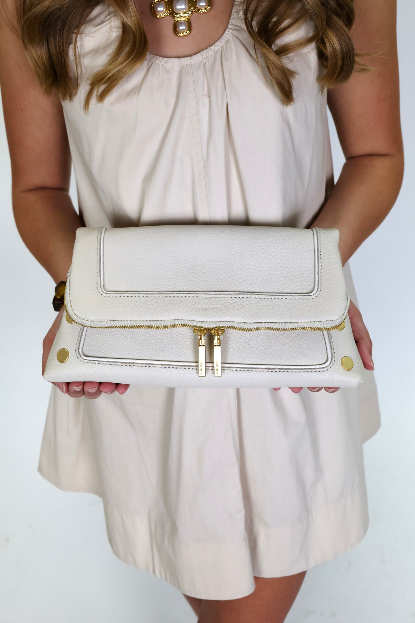 Beverly Med Catamaran Cream/Brushed Gold Handbag