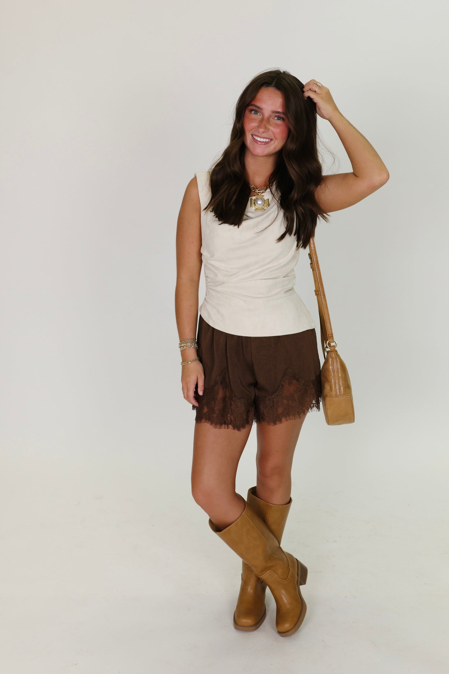 Belvin Natural Boots