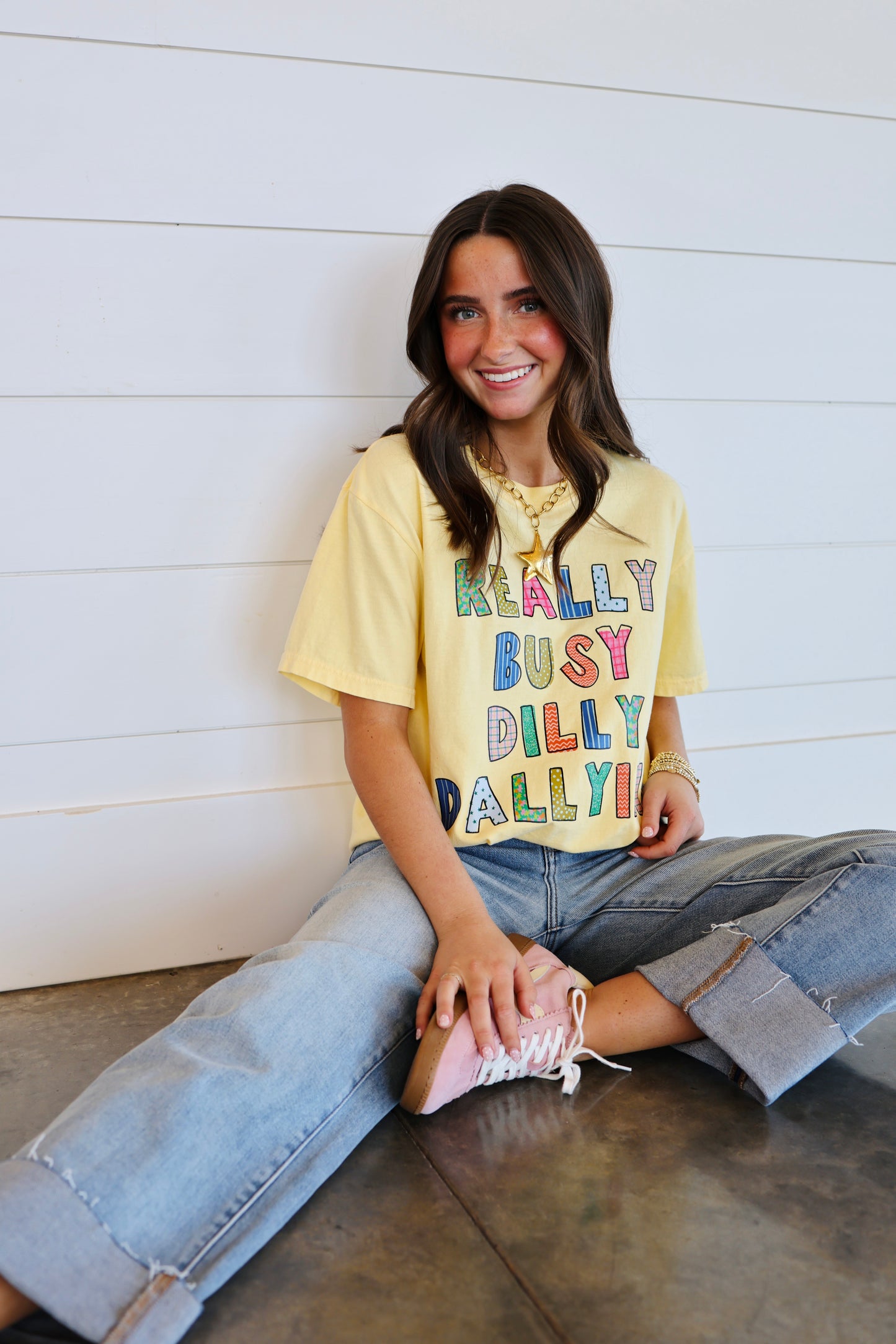 Dilly Dallying Graphic Tee