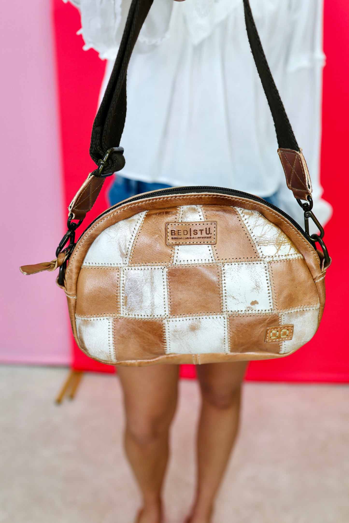 Abundance Tan Rustic Nectar Lux Crossbody