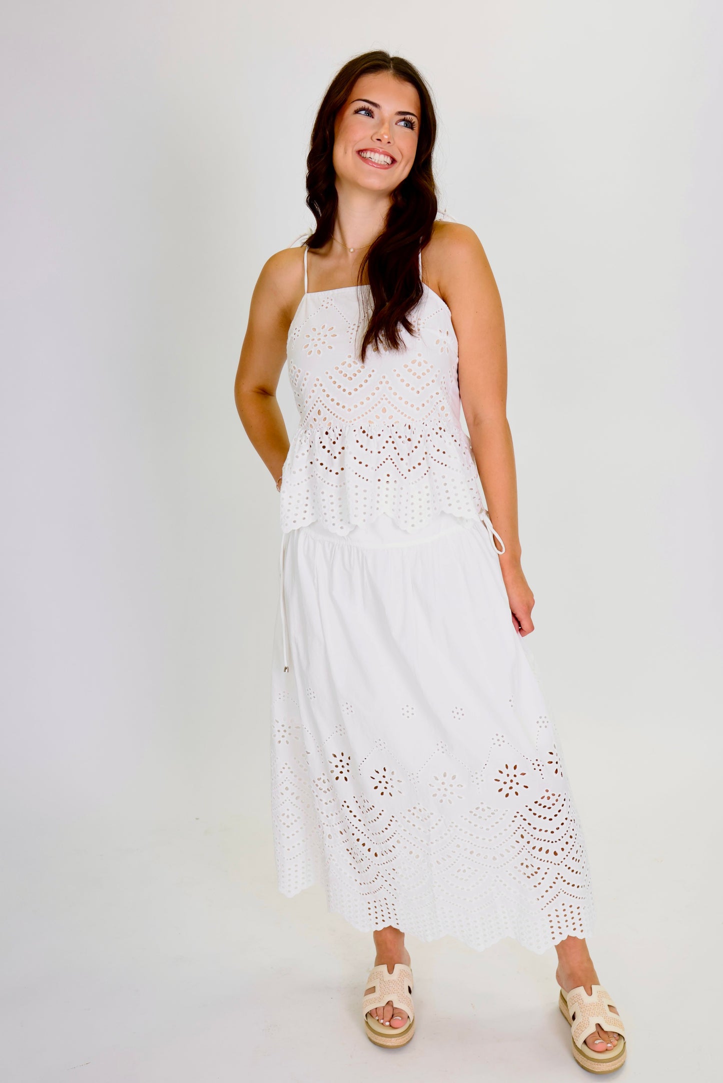 Primrose Eyelet Set