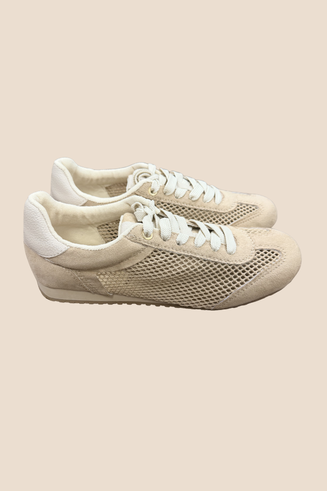 The Lowman Beige Sneaker
