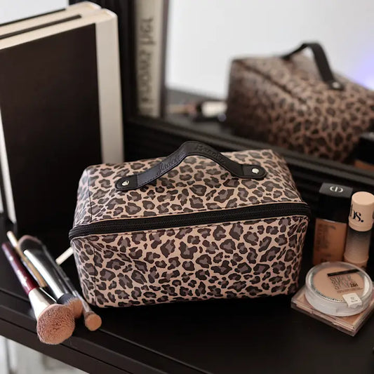 Hold All Make Up Cheetah Bag